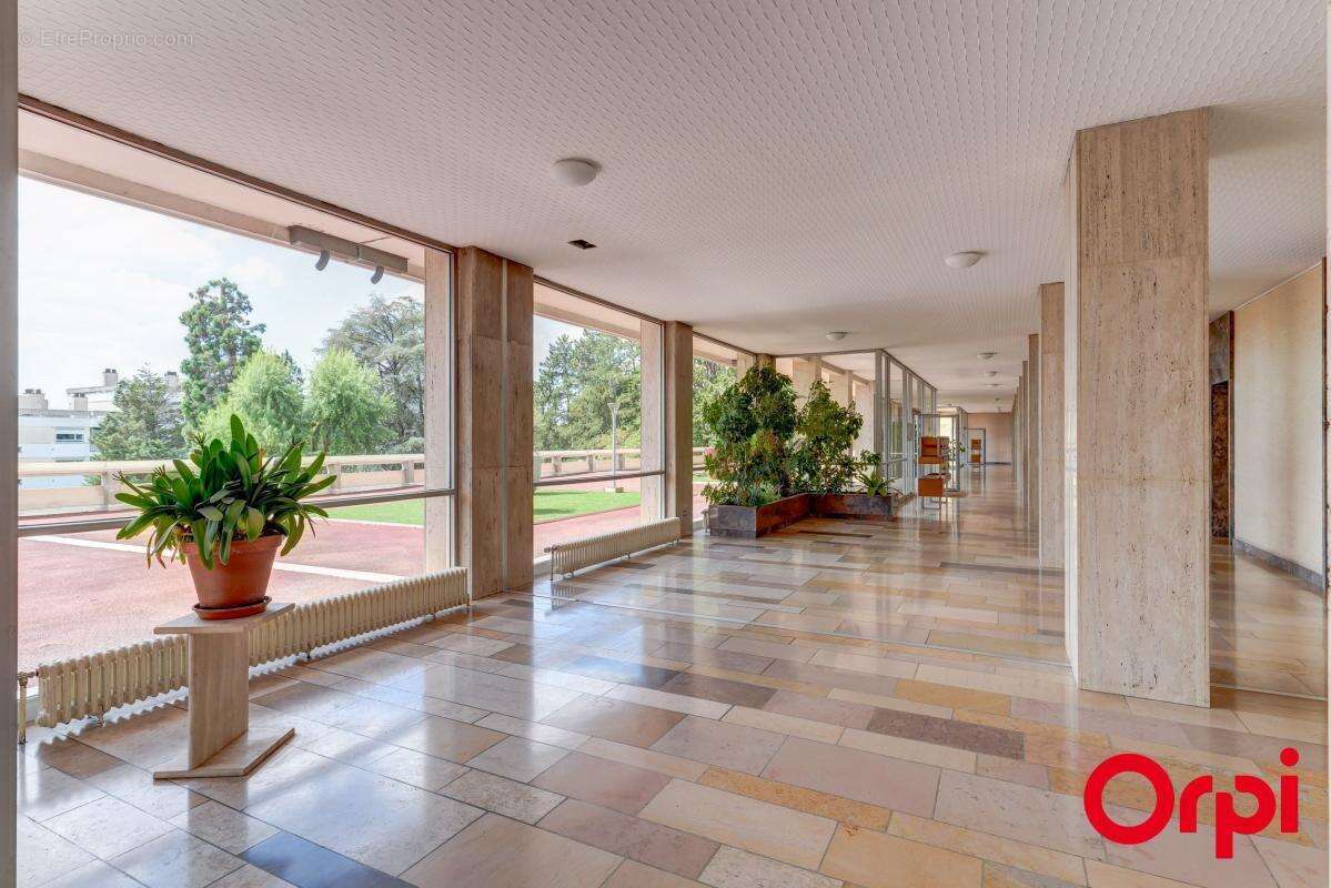 Appartement à CALUIRE-ET-CUIRE