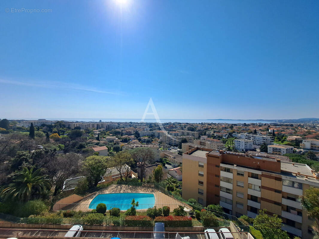 Appartement à CAGNES-SUR-MER