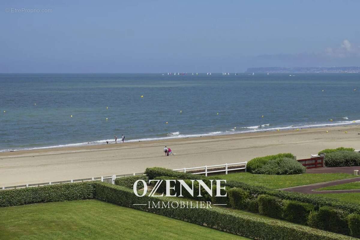 Appartement à BENERVILLE-SUR-MER