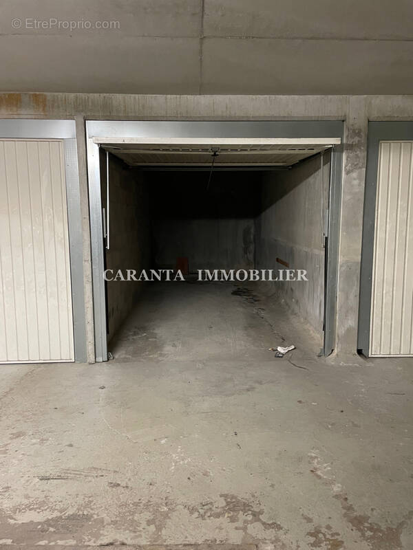 Parking à SAINTE-MAXIME