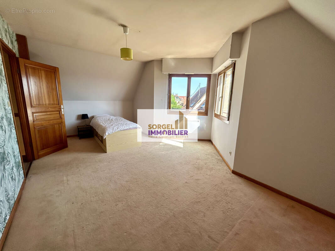 Maison 4 pièces, vue panoramique, double garage et terrain constructible - Strasbourg - Alsace - photo 16