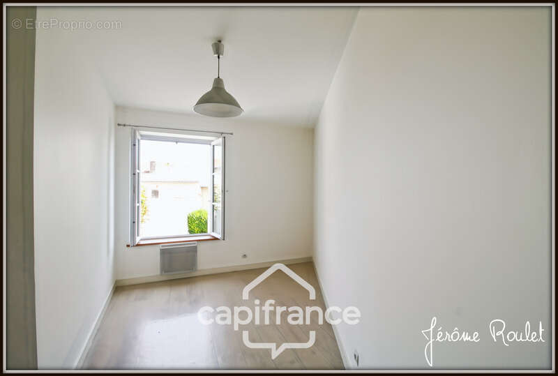 Appartement à NEUVILLE-DE-POITOU