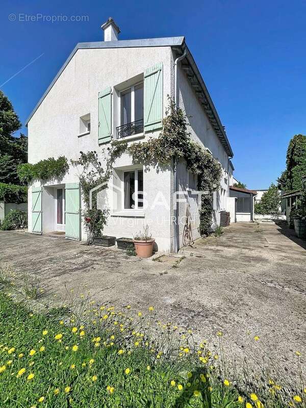 Photo 2 - Maison à MONTIGNY-LE-BRETONNEUX