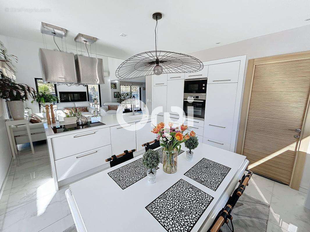 Maison à BRIVE-LA-GAILLARDE