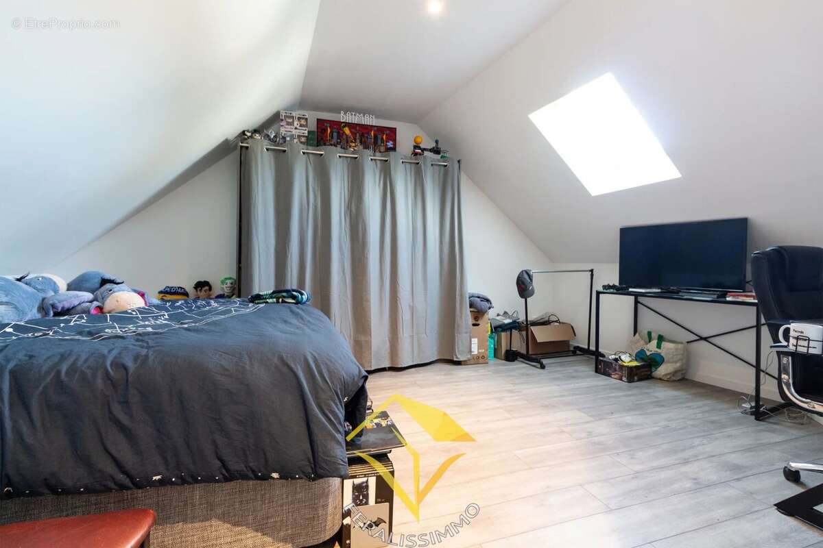 Maison à COURDIMANCHE