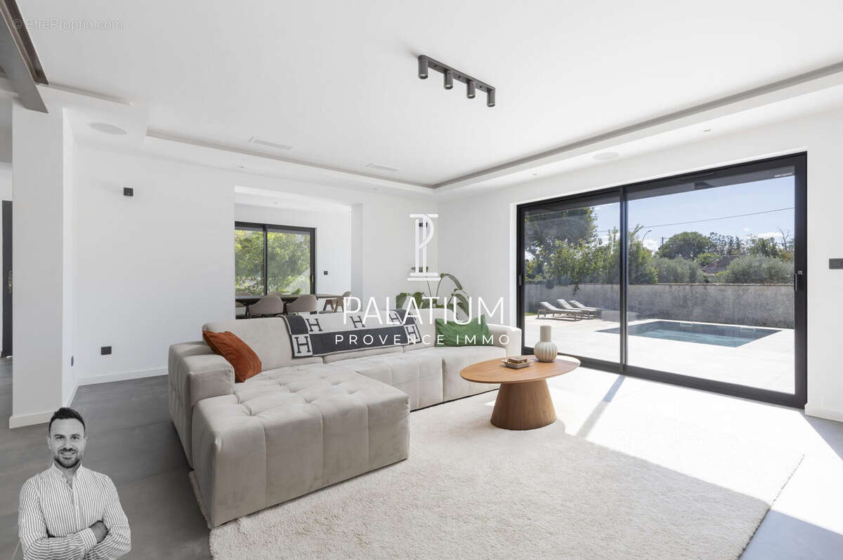 Maison à SALON-DE-PROVENCE