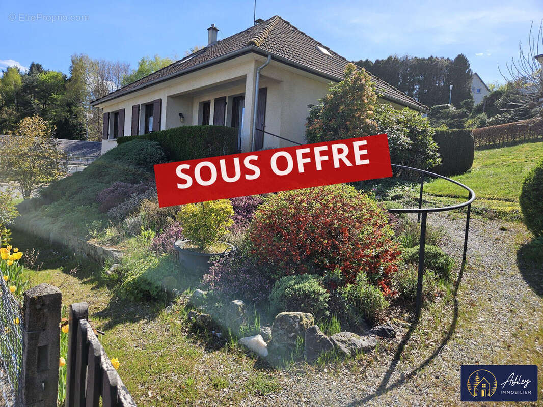 Maison à vendre 6 pièces Ussel - Maison à USSEL