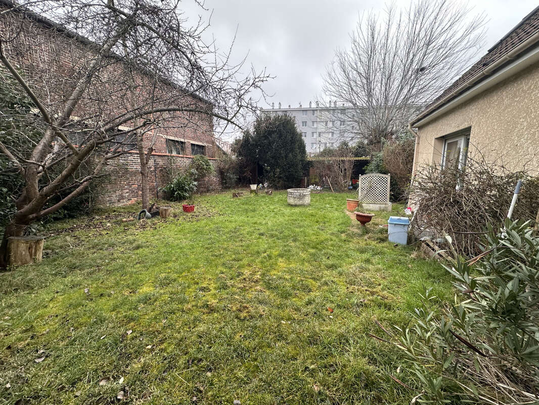 Maison à PIERREFITTE-SUR-SEINE