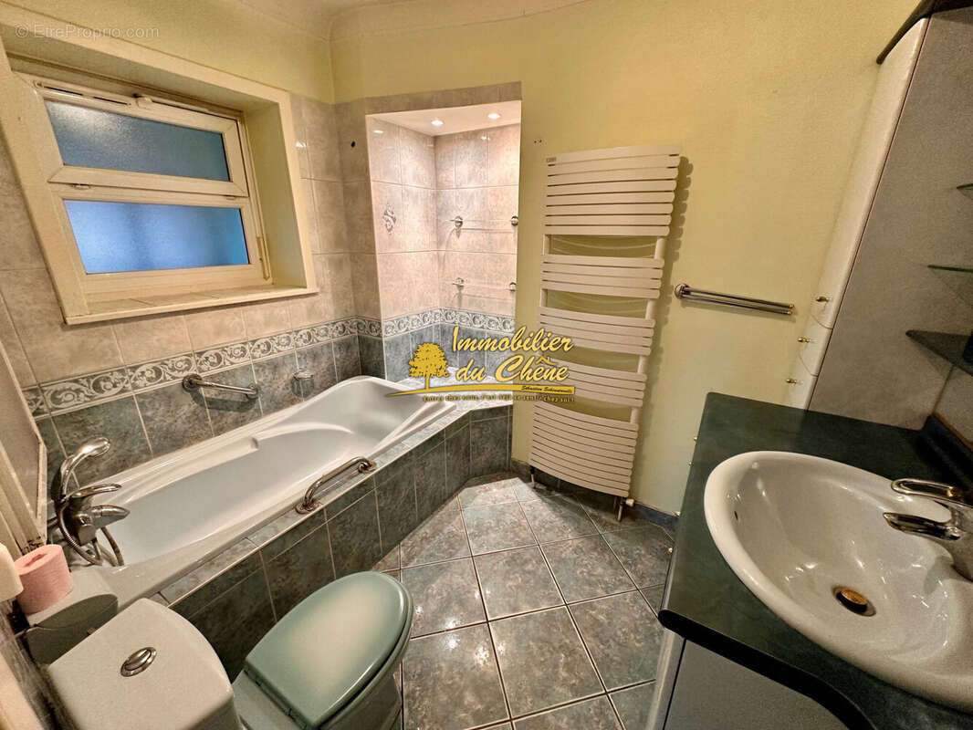 Maison à AILLEVILLERS-ET-LYAUMONT