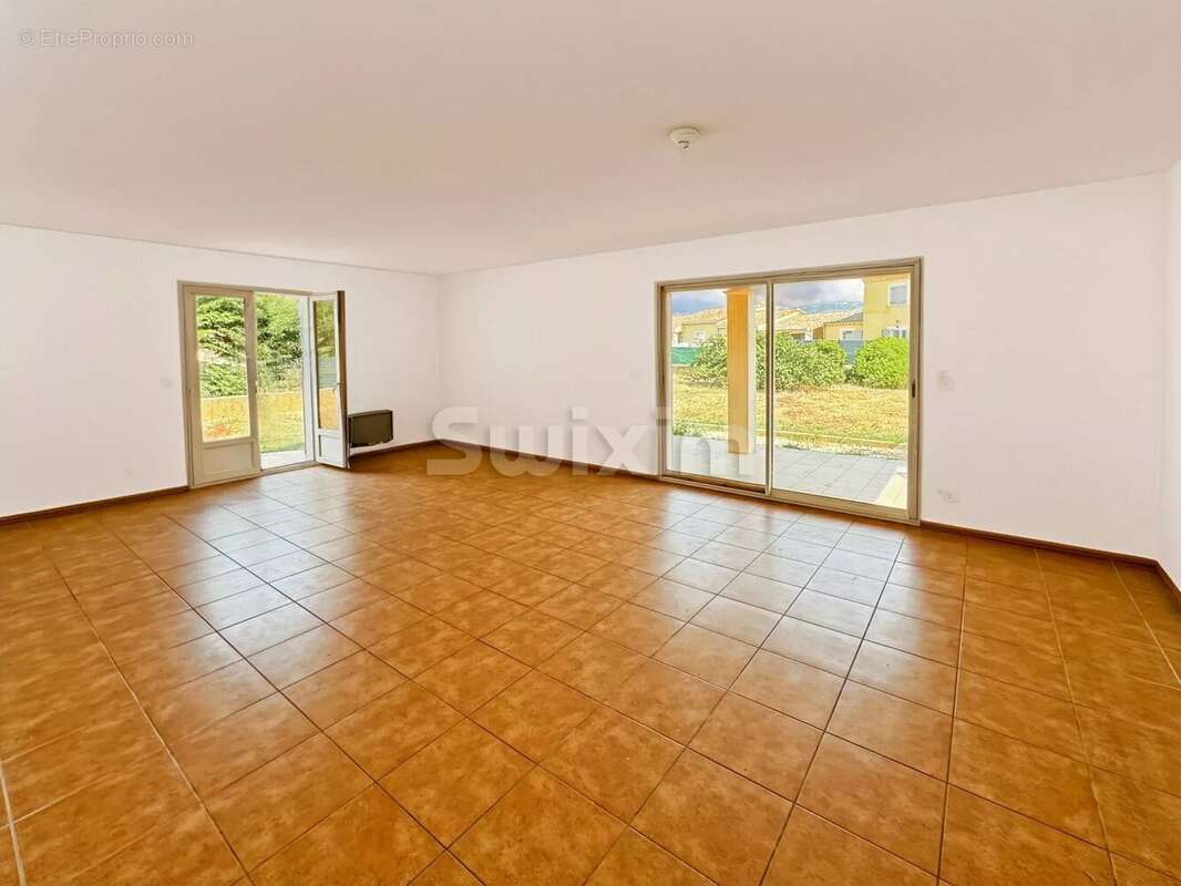 Maison à CLEON-D&#039;ANDRAN