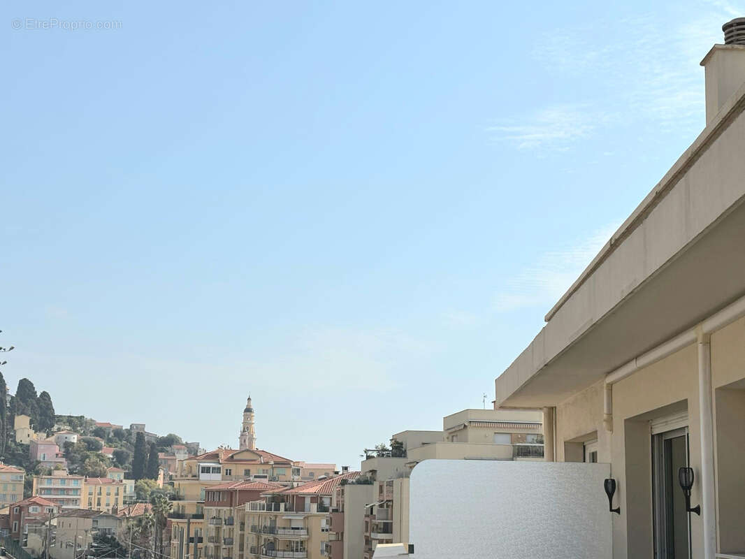 Appartement à MENTON