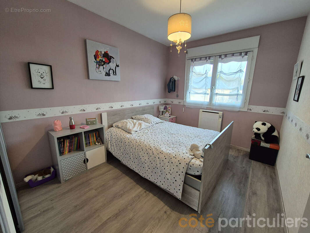 Maison à LUC-LA-PRIMAUBE