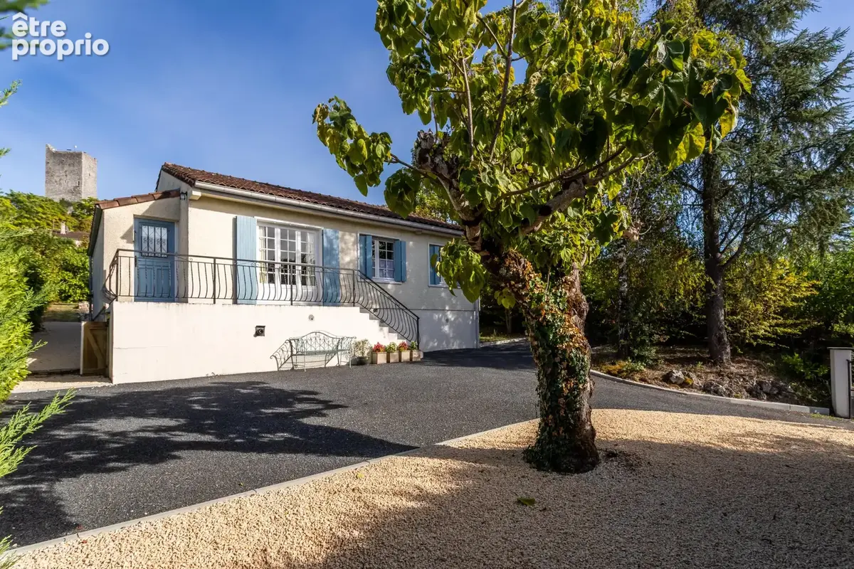 Maison de village avec jardin, piscine et parking - photo 7