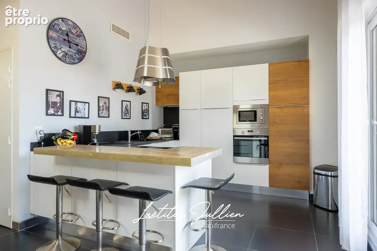 En Exclusivité par Laëtitia JULLIEN – Marseille 12ème – Les Caillols – Duplex T4 de 94 m² avec deux terrasses, parking, garage e - photo 6