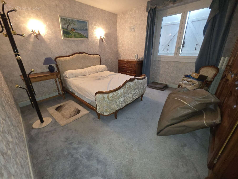 Maison à SAINT-MEDARD-D&#039;EXCIDEUIL