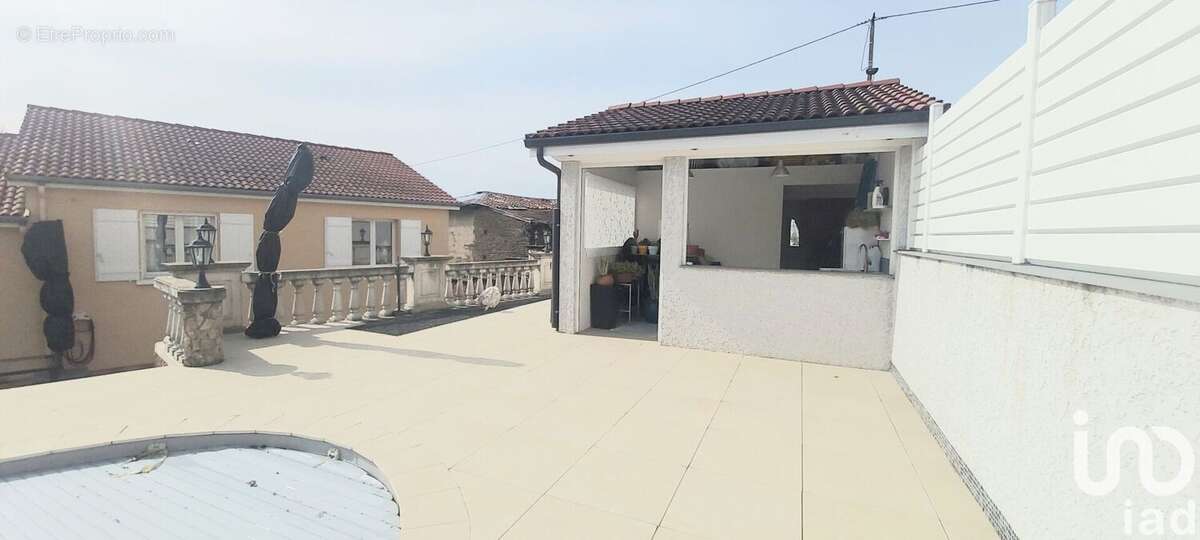 Photo 4 - Maison à SAINT-MARTIN-LA-PLAINE