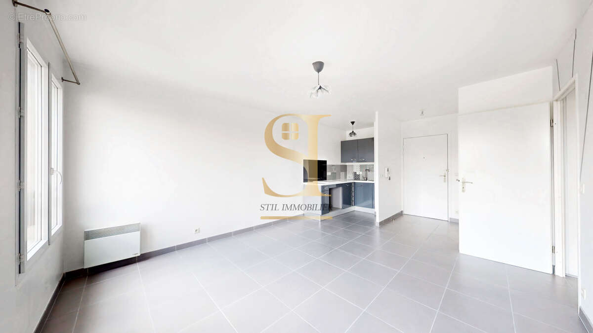 Appartement à VIGNEUX-SUR-SEINE