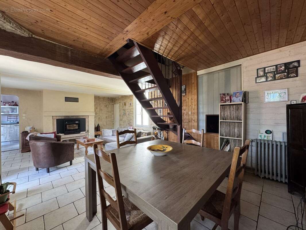 Maison 73 m² à Hondouville  - photo 5
