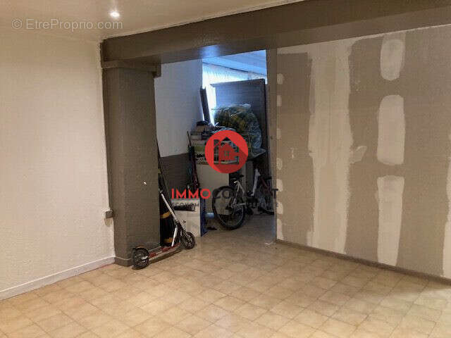 Commerce 68 m² à Roquemaure  - photo 5