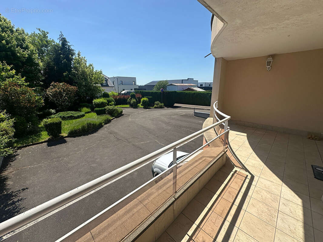 Appartement à COSNES-ET-ROMAIN