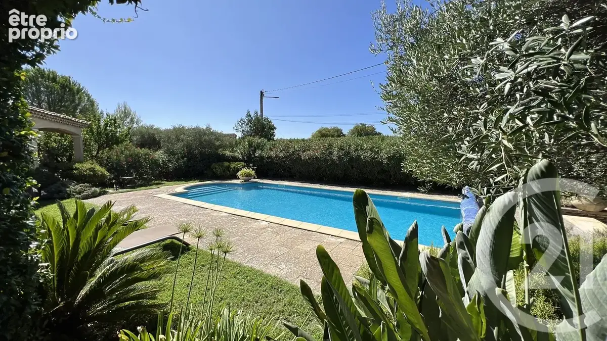 Maison 131 m² à Castillon-Du-Gard  - photo 4