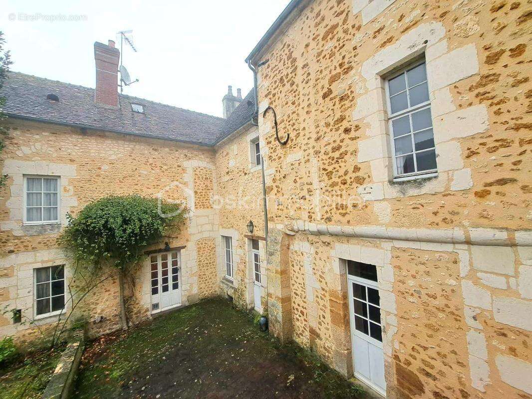 Maison à MORTAGNE-AU-PERCHE