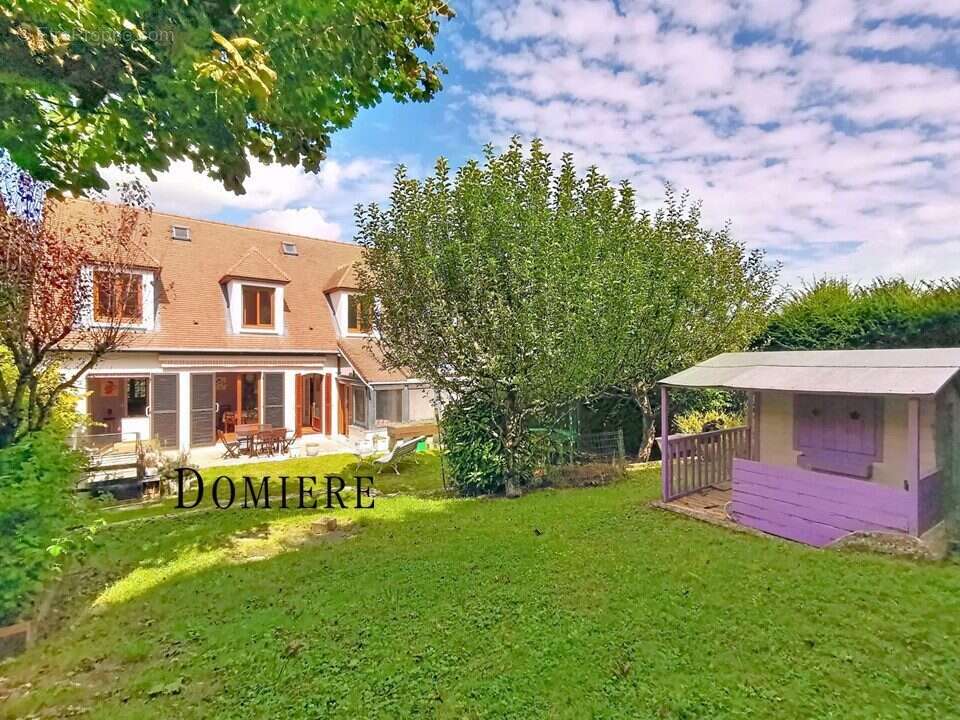 Maison à VAUCRESSON