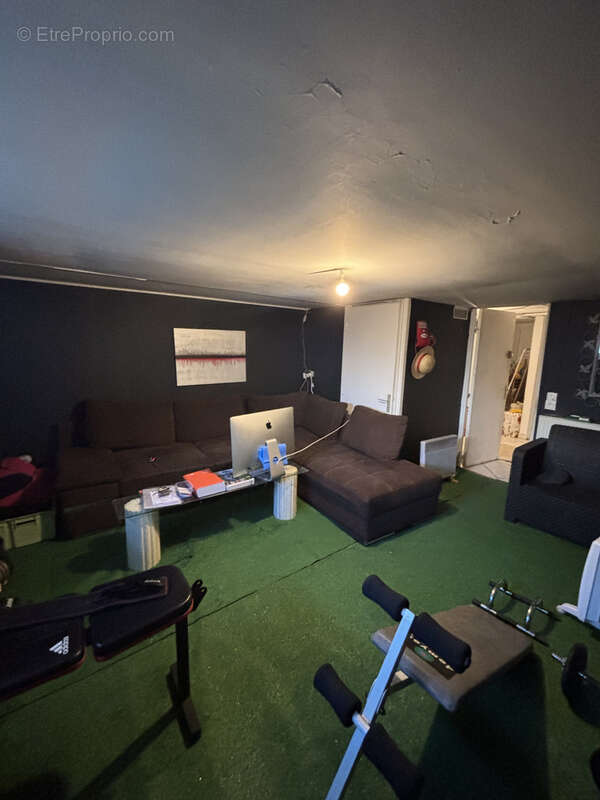 Maison à JOUY-LE-CHATEL