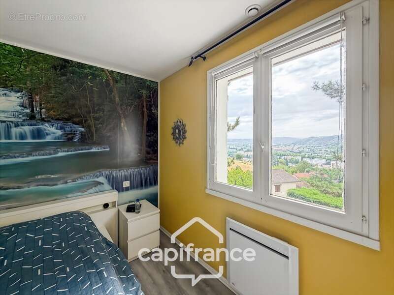 Maison à vendre Sur les hauteurs de Givors avec une Vue panoramique sur le Rhône - photo 13