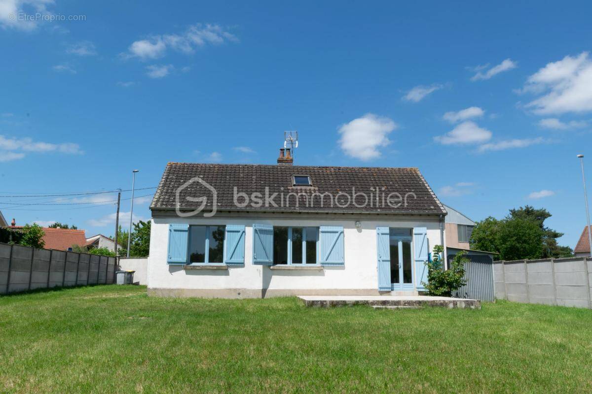 Maison à OUZOUER-SUR-LOIRE