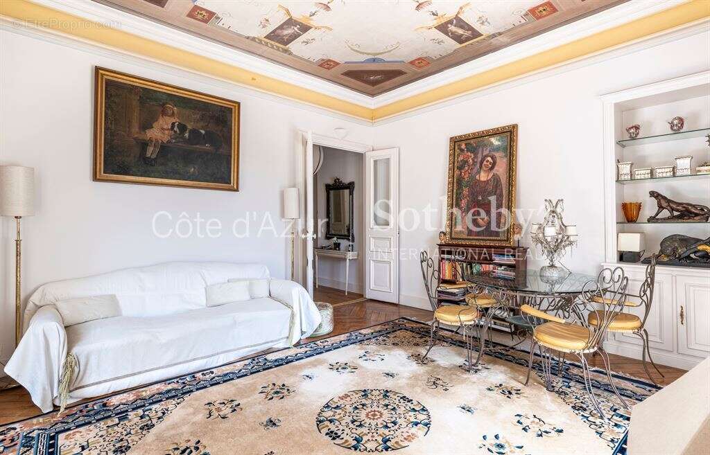 Exclusivité, appartement de prestige au sein de la Villa Diano, demeure historique du Mont Boron - photo 9