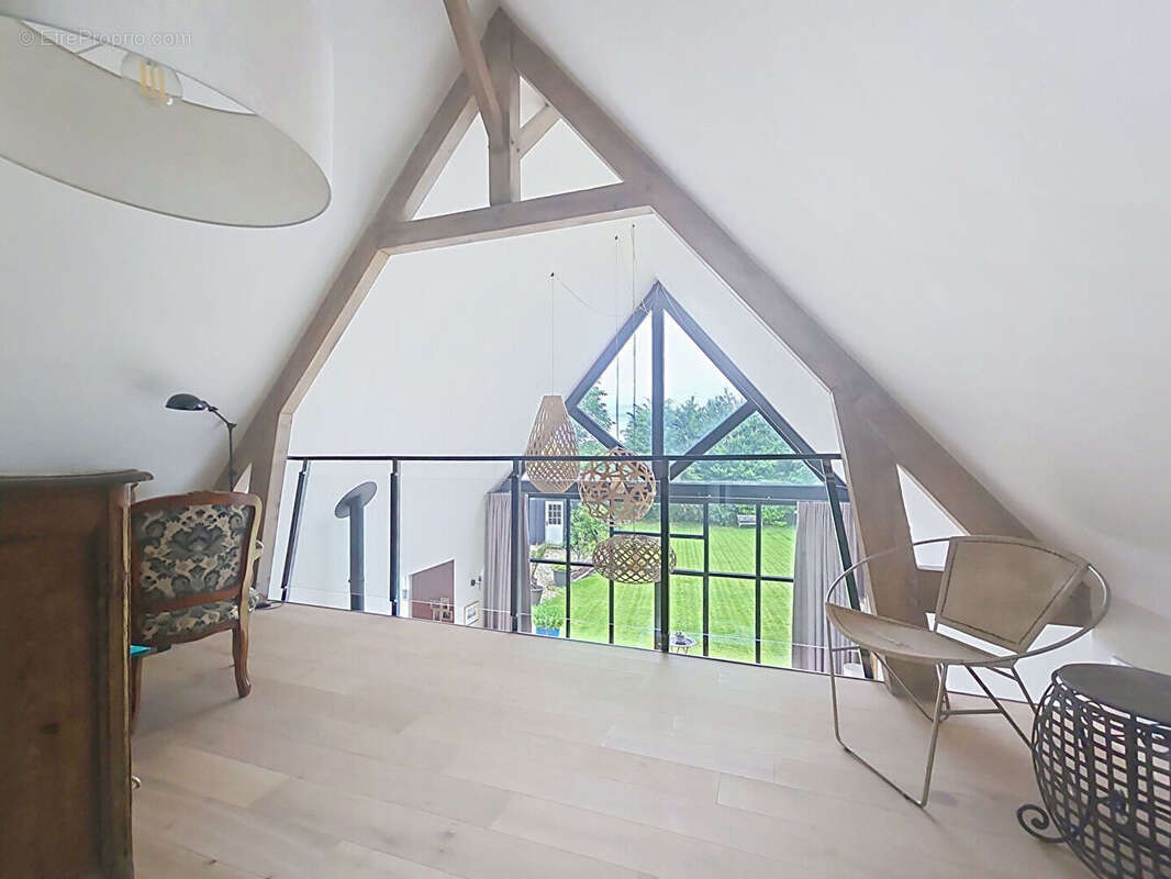 Maison à PONT-L'EVEQUE