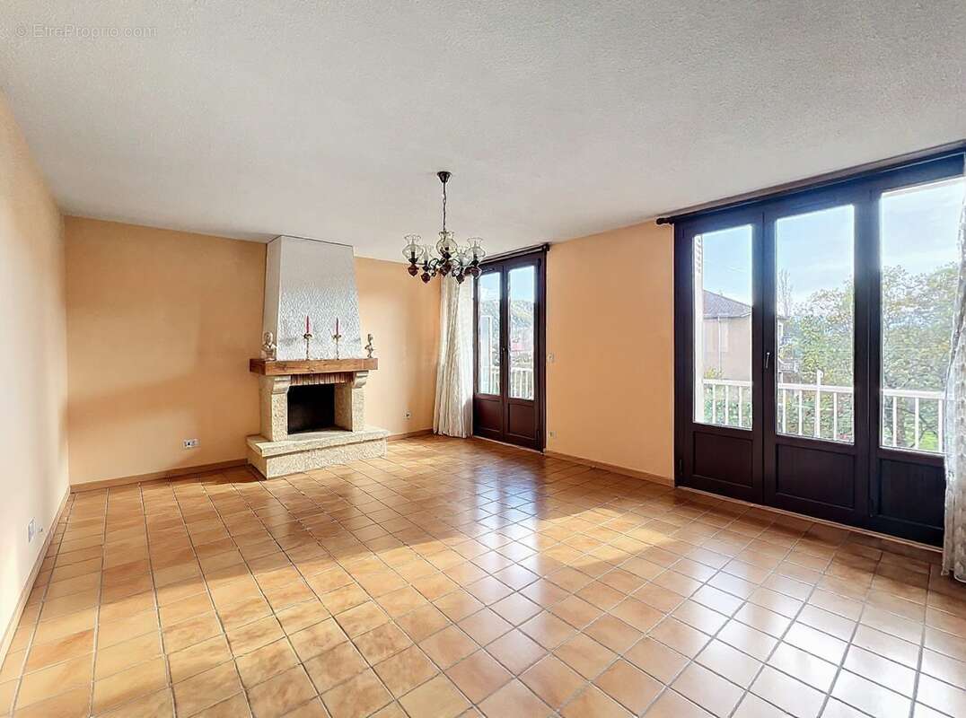 Séjour - Appartement à LE PONT-DE-CLAIX