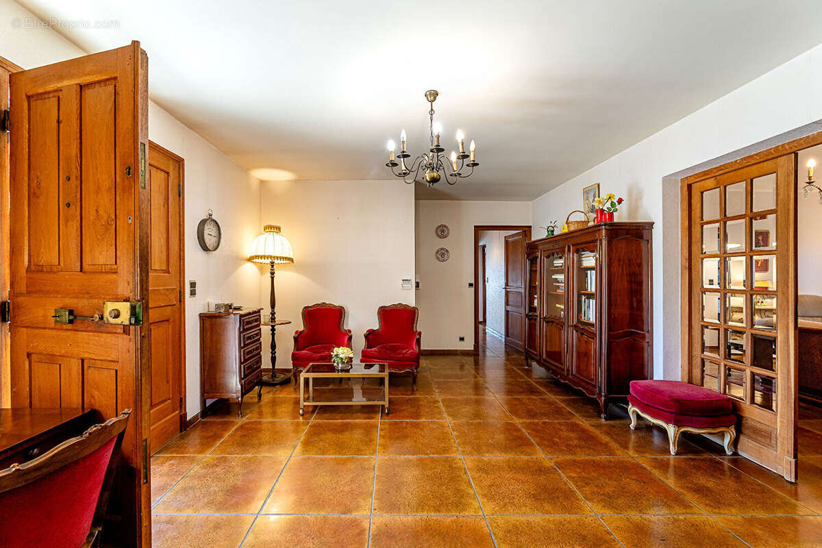 Maison à VILLENEUVE-DE-LA-RAHO