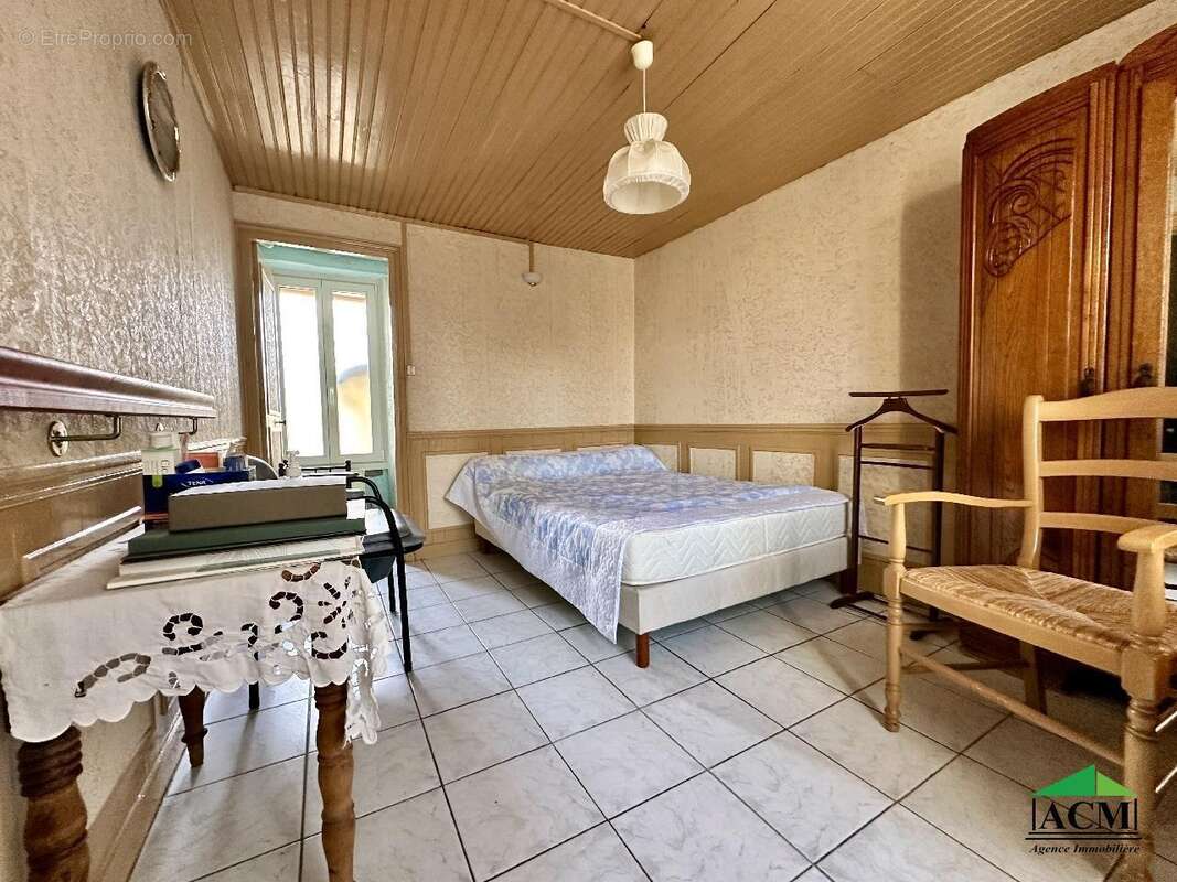 Maison à AUVERS-SUR-OISE