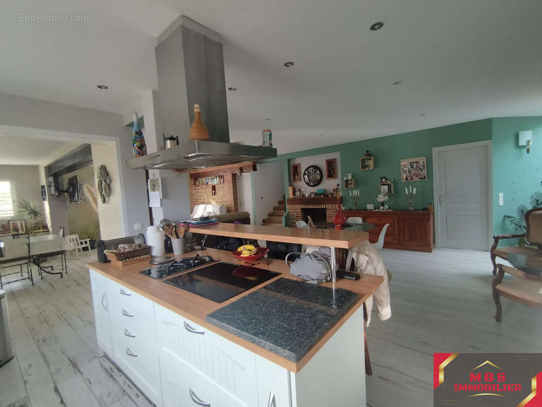 Cabestany- propriété d’exception avec seconde maison indépendante sur 100 m2 - photo 9