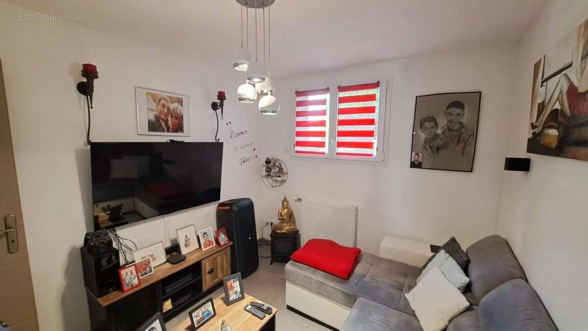 Maison à SAINT-CASSIEN