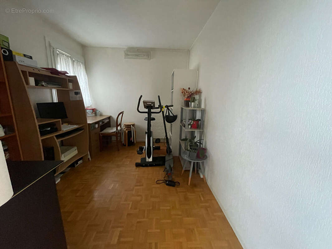 Appartement à CHAMPS-SUR-MARNE