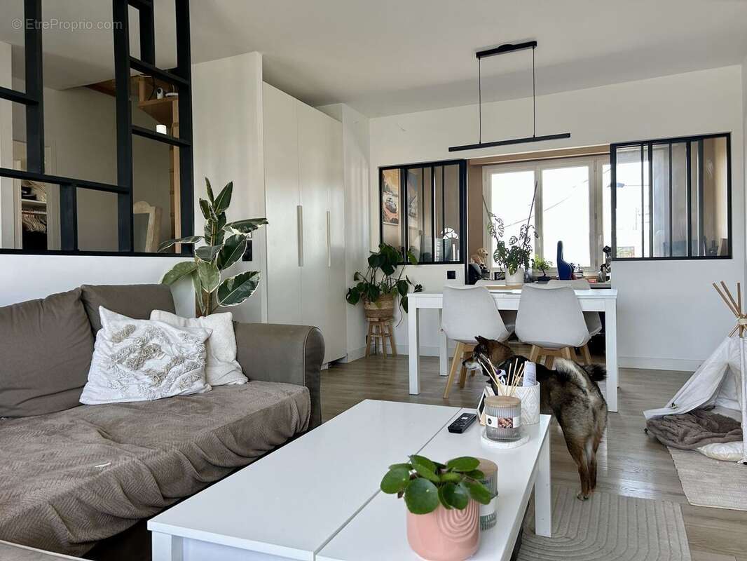 Appartement à BORDEAUX
