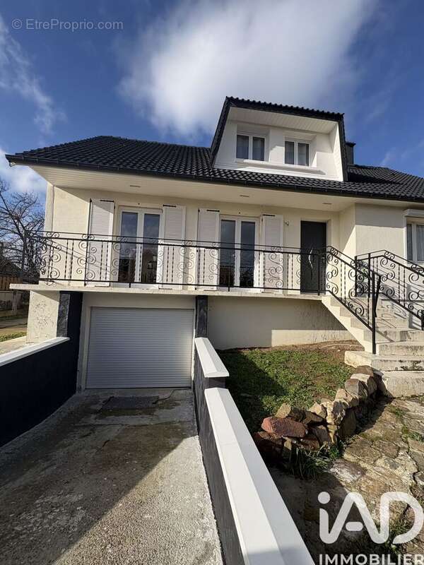Maison 124 m² à Saint-Andre-Sur-Orne  - photo 3