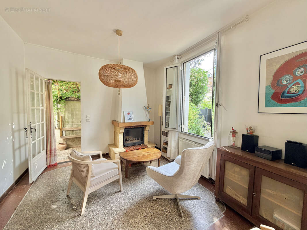 FIGUEROLLES, Maison T4 de charme au calme - photo 3