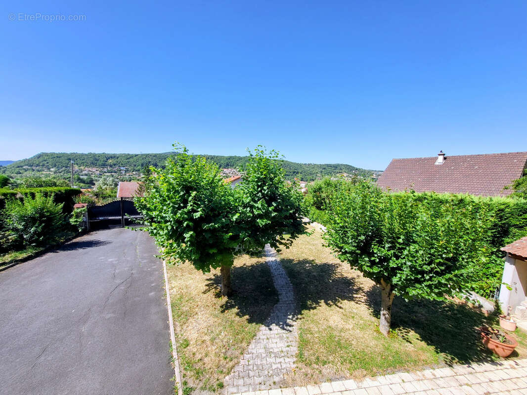 BRIVES-CHARENSAC   Une propriété où il fait bon vivre, dans l'un des secteurs les plus prisés de la commune - photo 7