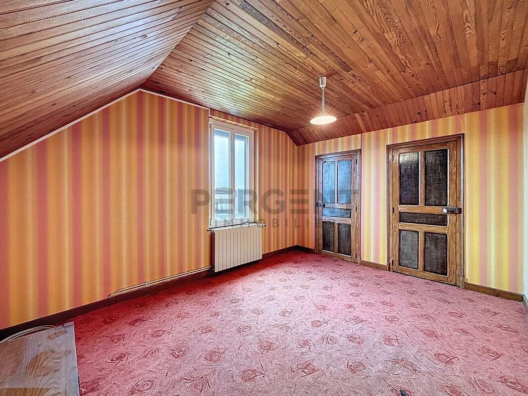 Maison à VILLERS-SEMEUSE