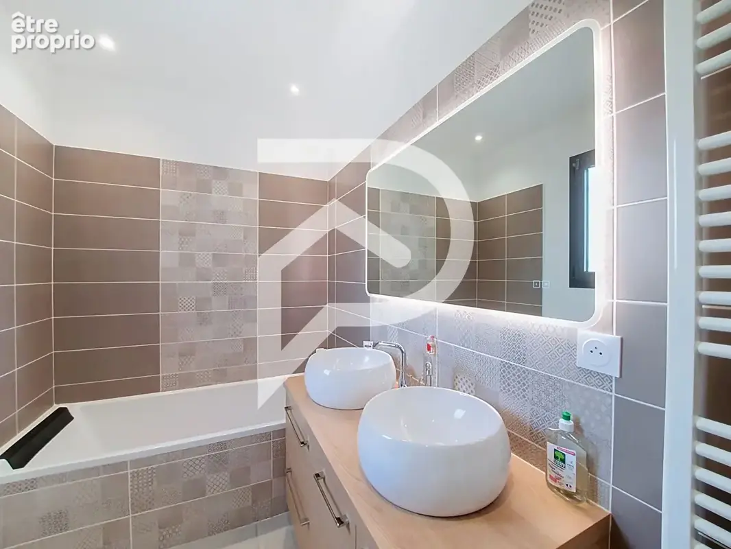 Maison à vendre Montélimar 4 pièce(s) 120 m2 - photo 9