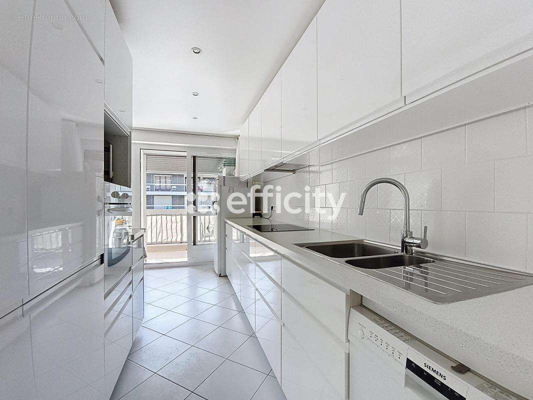 Appartement à SAINT-GRATIEN