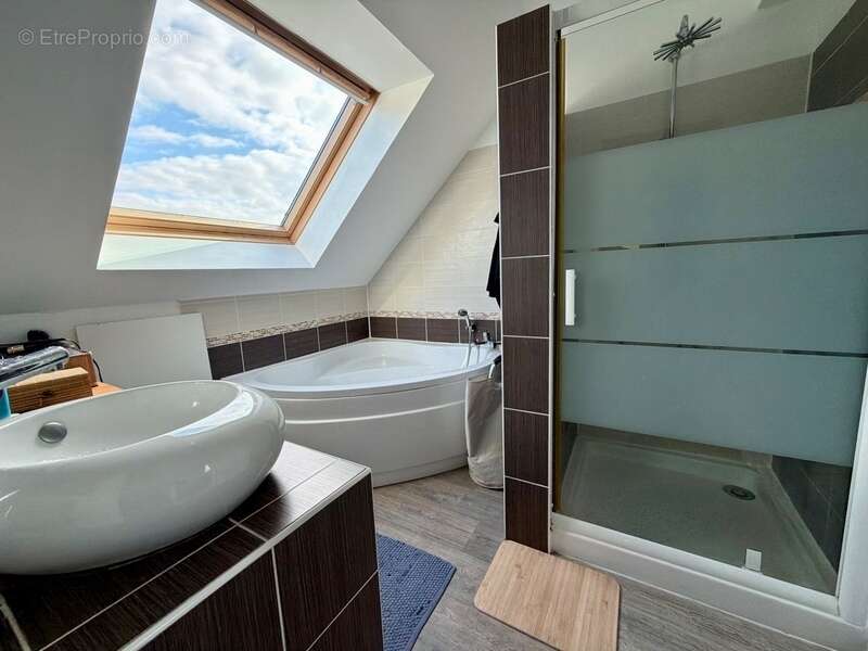 Maison à vendre 6 pièces  (56) - photo 6