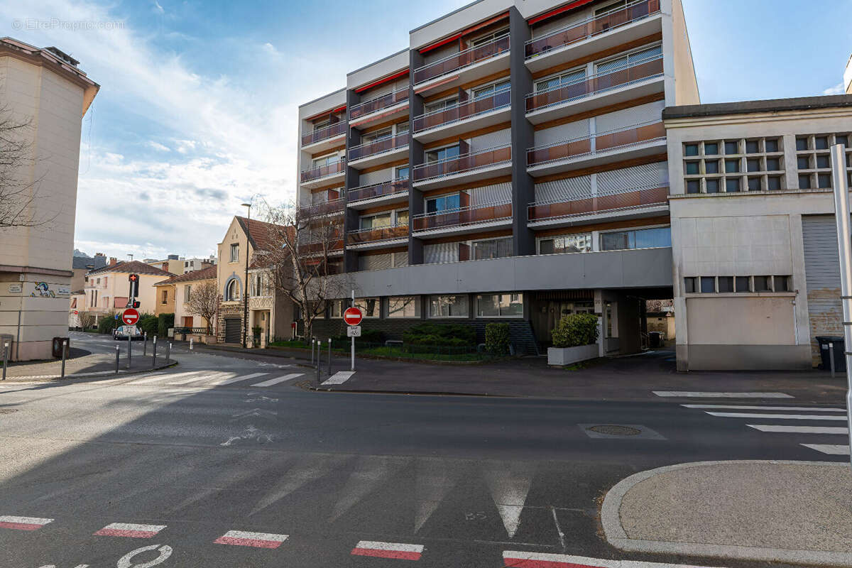 Appartement à CHAMALIERES
