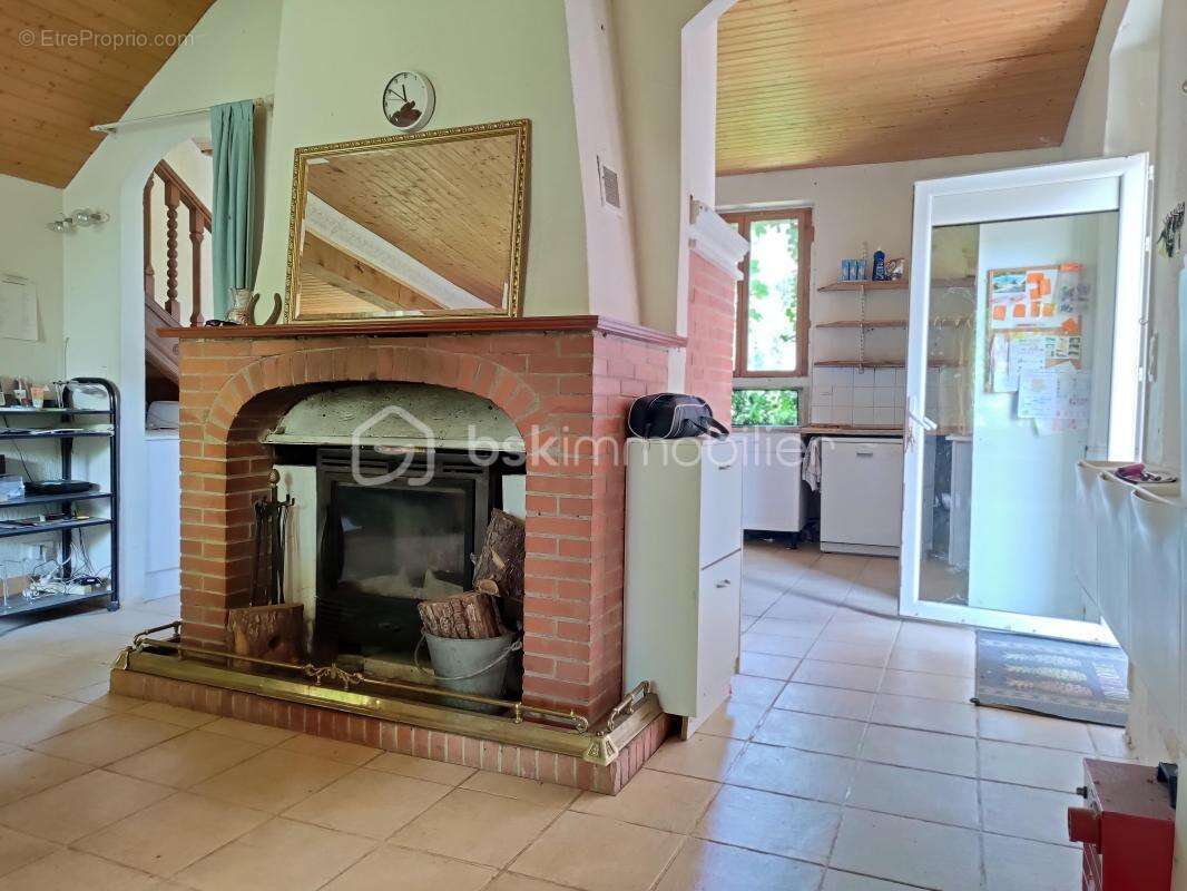 Maison 287 m² à Peyrecave  - photo 3