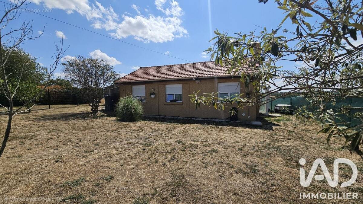 Photo 1 - Maison à THURY