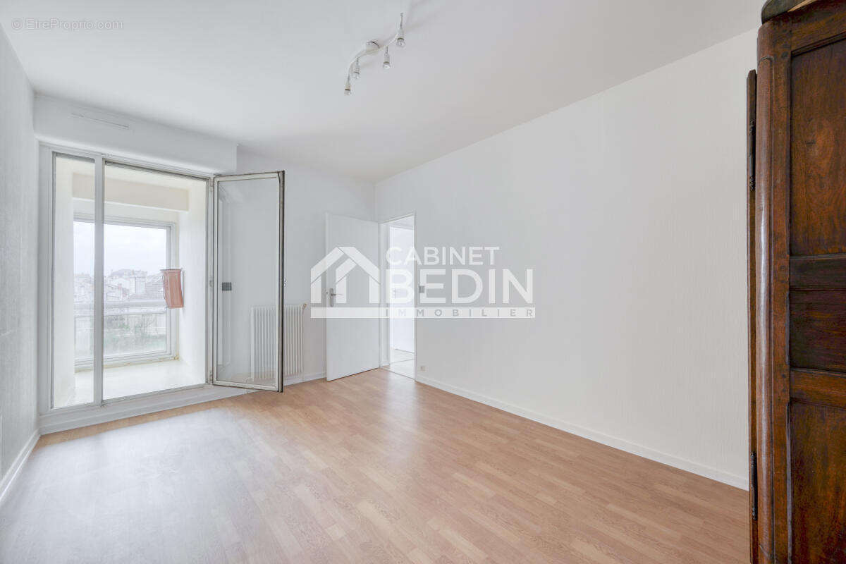 Appartement à BORDEAUX